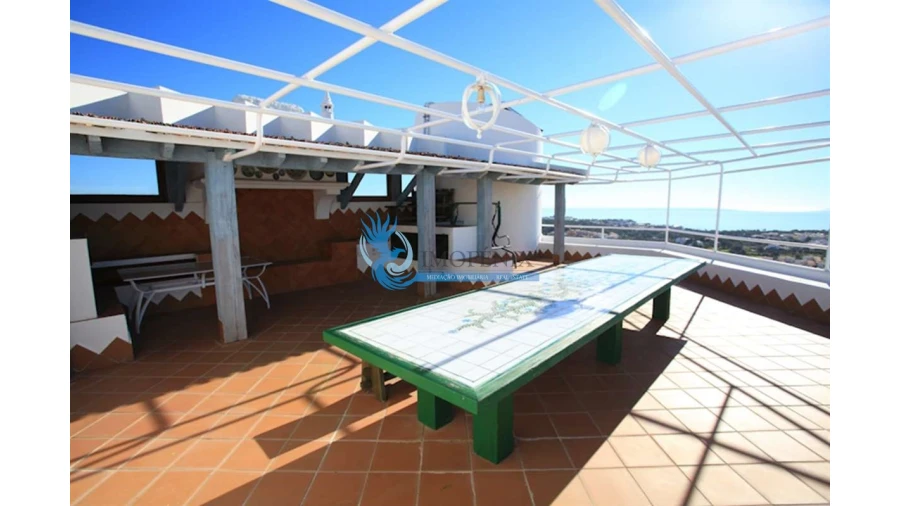 Apartamento T4 para Venda em Albufeira e Olhos de Água Foto 10