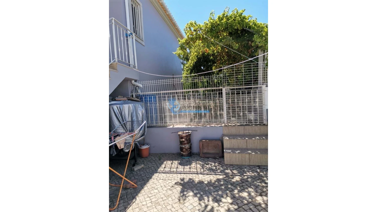 Moradia T4 para Venda em Albufeira e Olhos de Água Foto 17