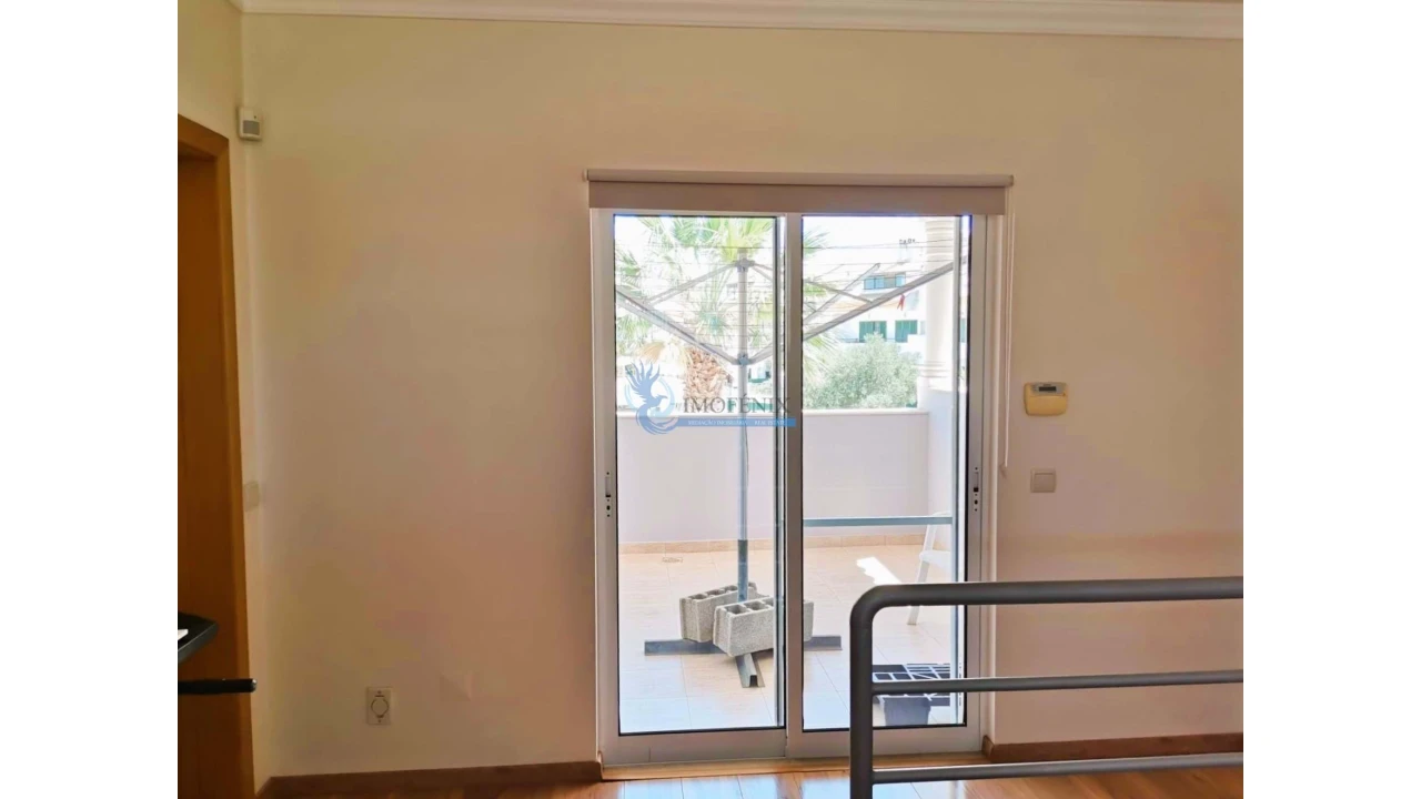 Moradia T4 para Venda em Albufeira e Olhos de Água Foto 56