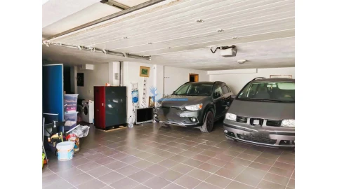 Moradia T4 para Venda em Albufeira e Olhos de Água