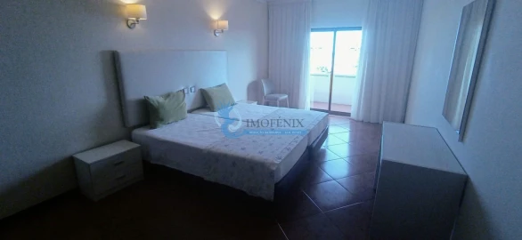 Apartamento T3 para Venda em Albufeira e Olhos de Água