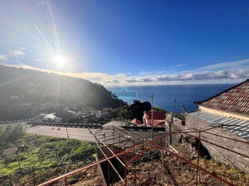 Moradia T3 para Venda em Calheta