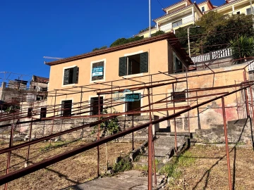 Moradia T3 para Venda em Calheta