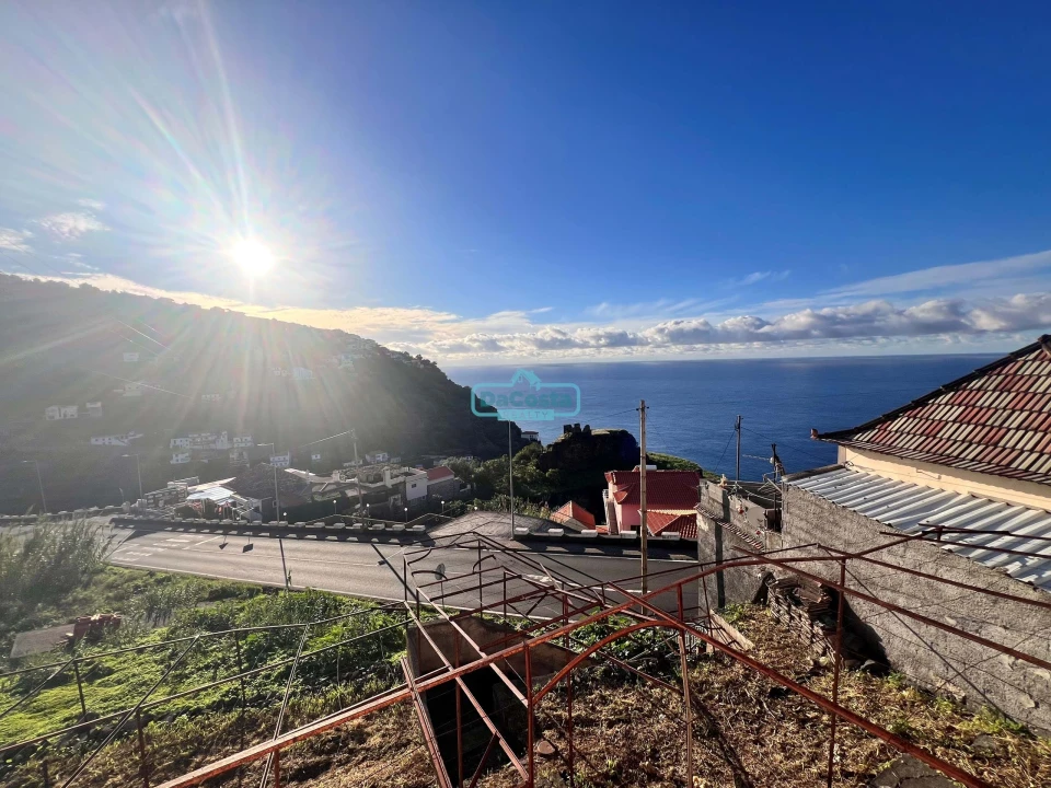 Moradia T3 para Venda em Calheta Foto 14