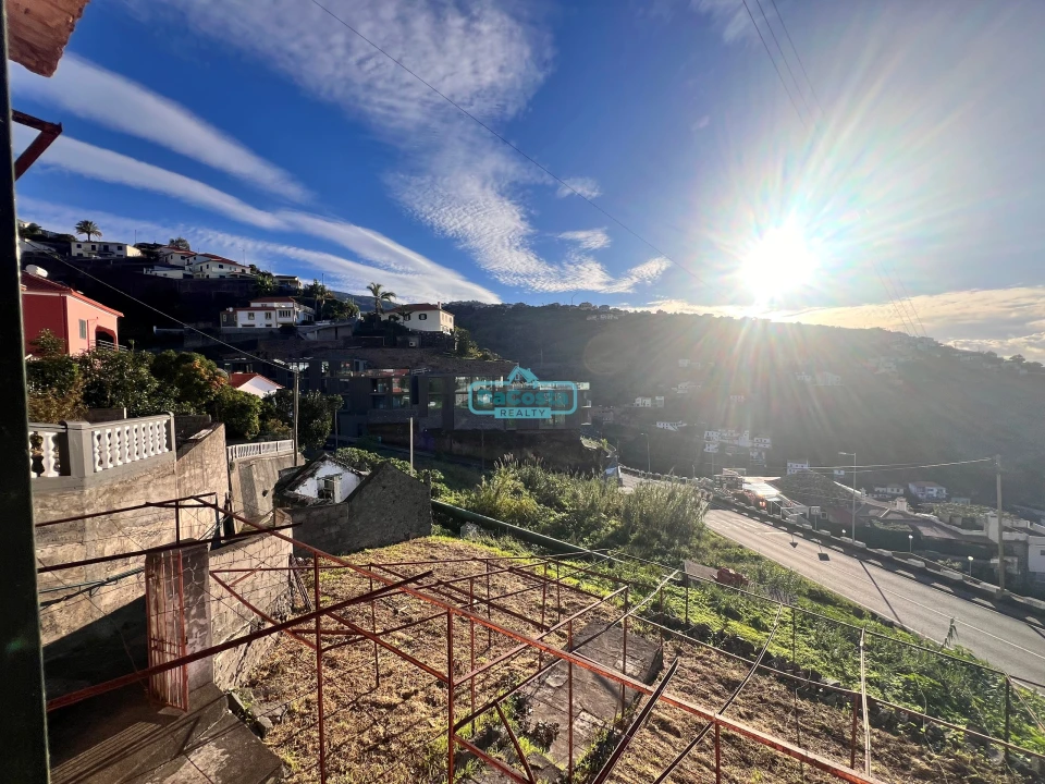 Moradia T3 para Venda em Calheta Foto 9