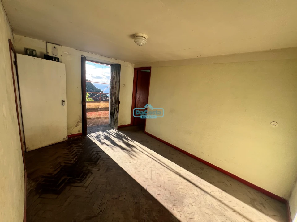 Moradia T3 para Venda em Calheta Foto 17