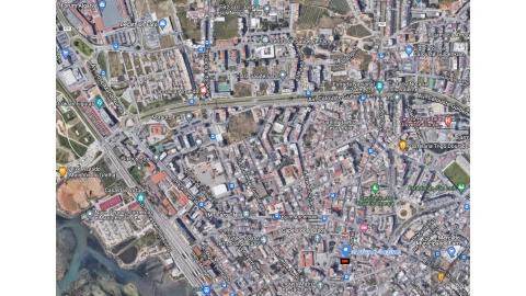 Moradia T2 para Venda em Faro (Sé e São Pedro)