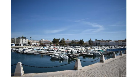 Moradia T2 para Venda em Faro (Sé e São Pedro)