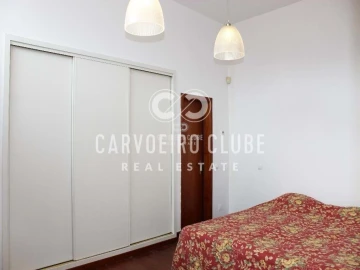 Apartamento T4 para Venda em Lagoa e Carvoeiro