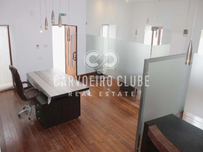 Apartamento T4 para Venda em Lagoa e Carvoeiro Foto 4