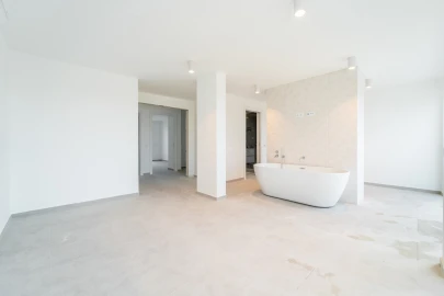 Apartamento T4 para Venda em Lagoa e Carvoeiro