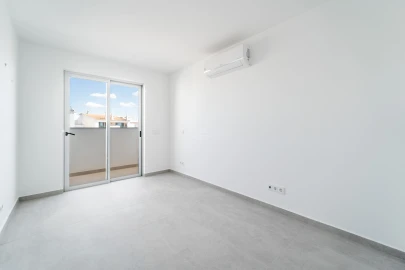 Apartamento T4 para Venda em Lagoa e Carvoeiro