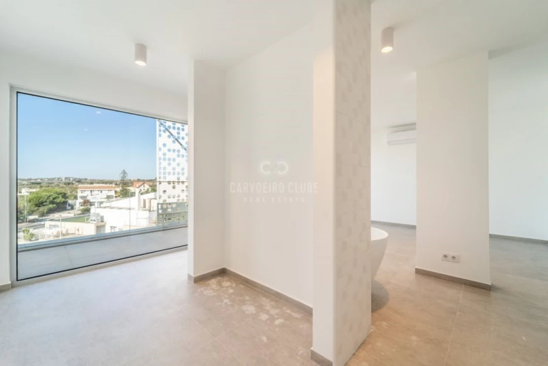 Apartamento T4 para Venda em Lagoa e Carvoeiro Foto 44