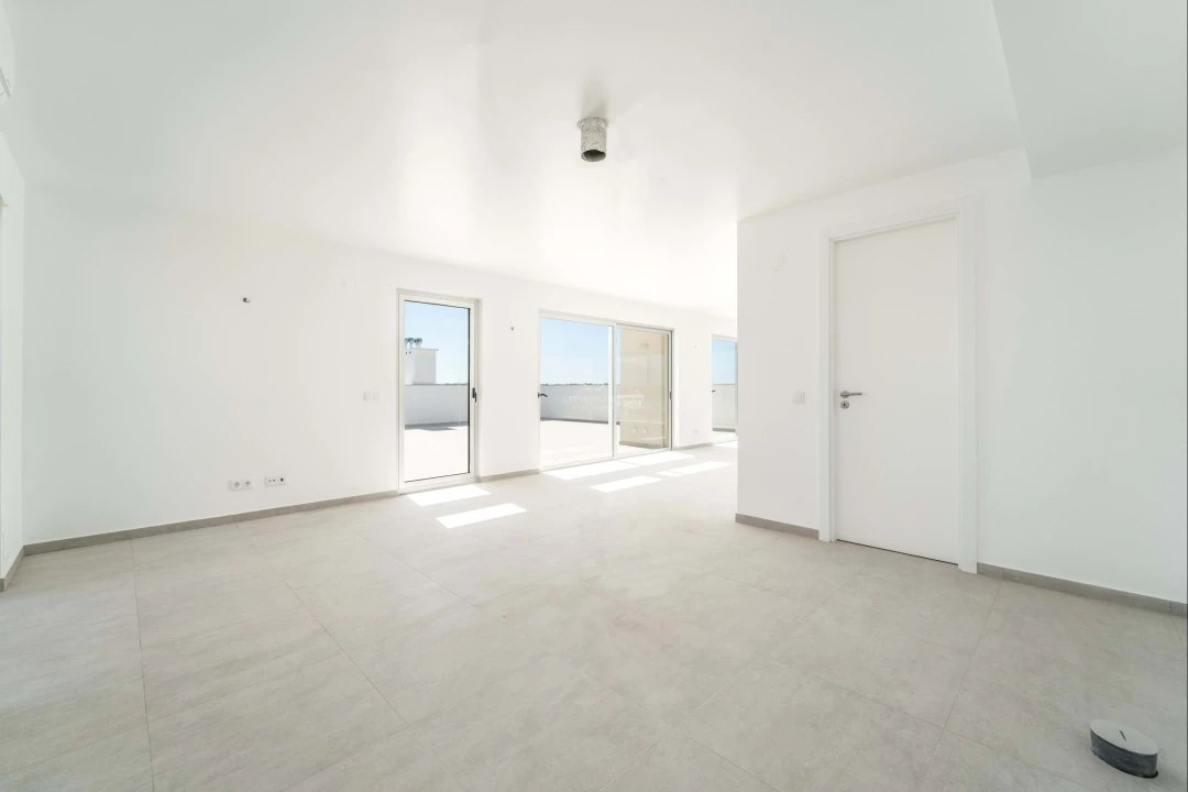 Apartamento T4 para Venda em Lagoa e Carvoeiro Foto 5
