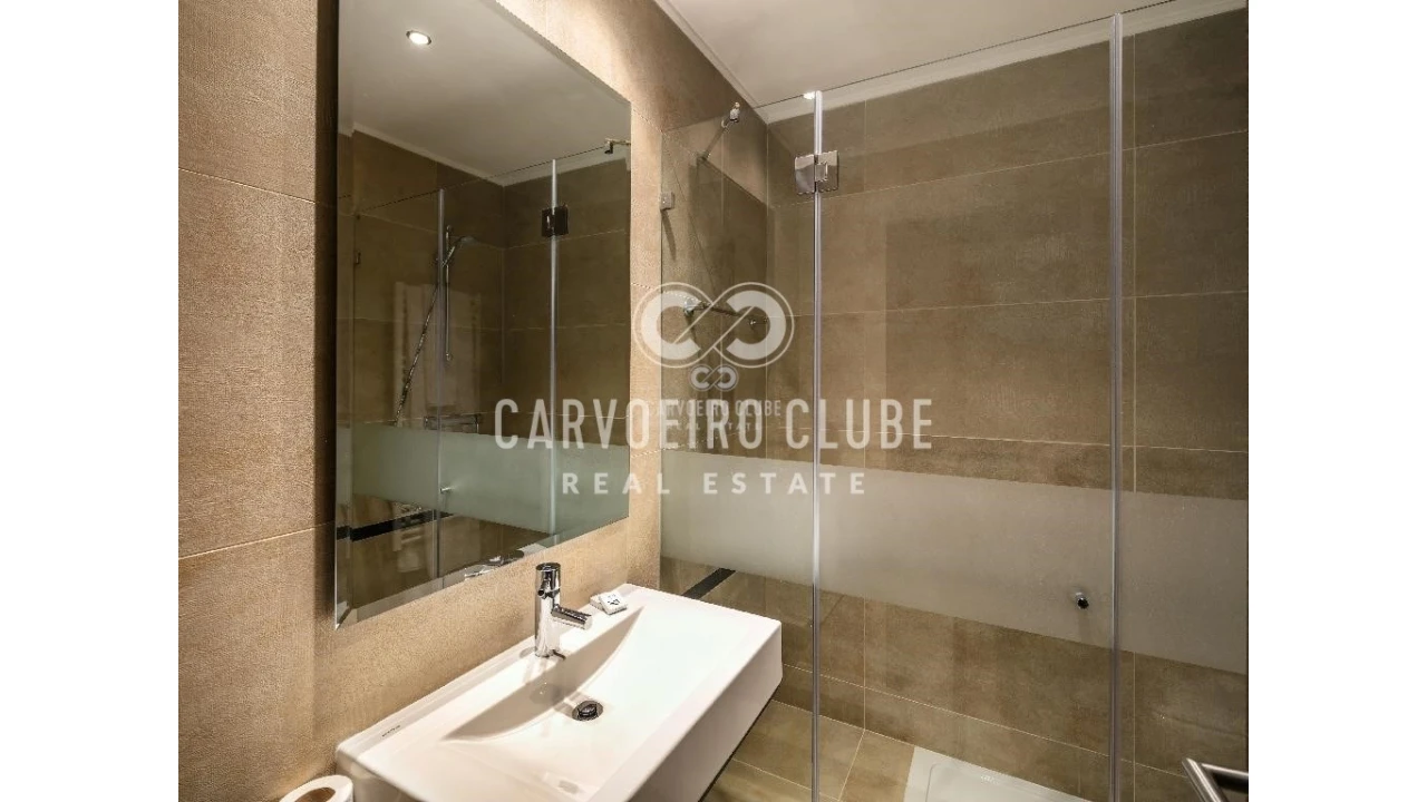 Moradia T2 para Venda em Lagoa e Carvoeiro Foto 12