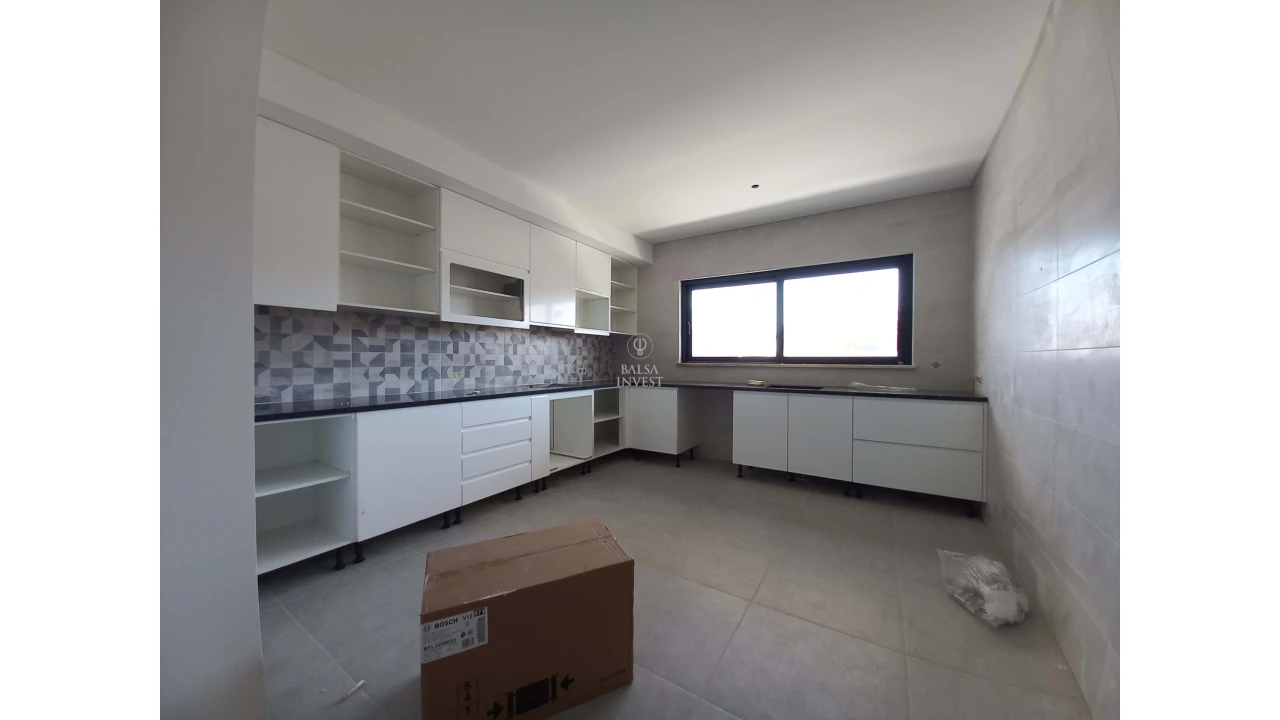 Apartamento T4 para Venda em Tavira (Santa Maria e Santiago) Foto 8