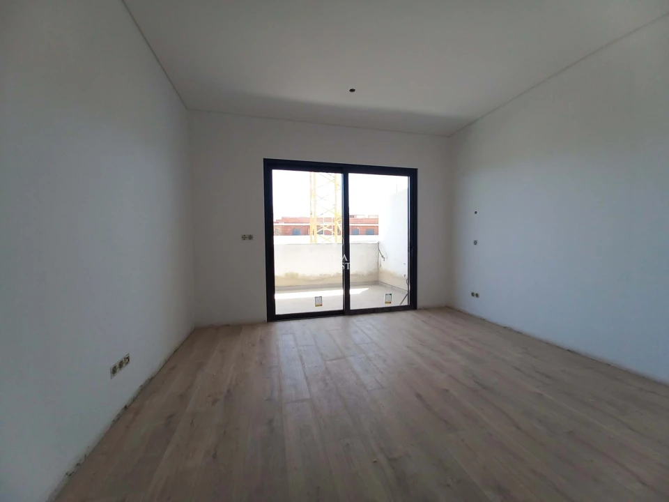 Apartamento T4 para Venda em Tavira (Santa Maria e Santiago) Foto 9