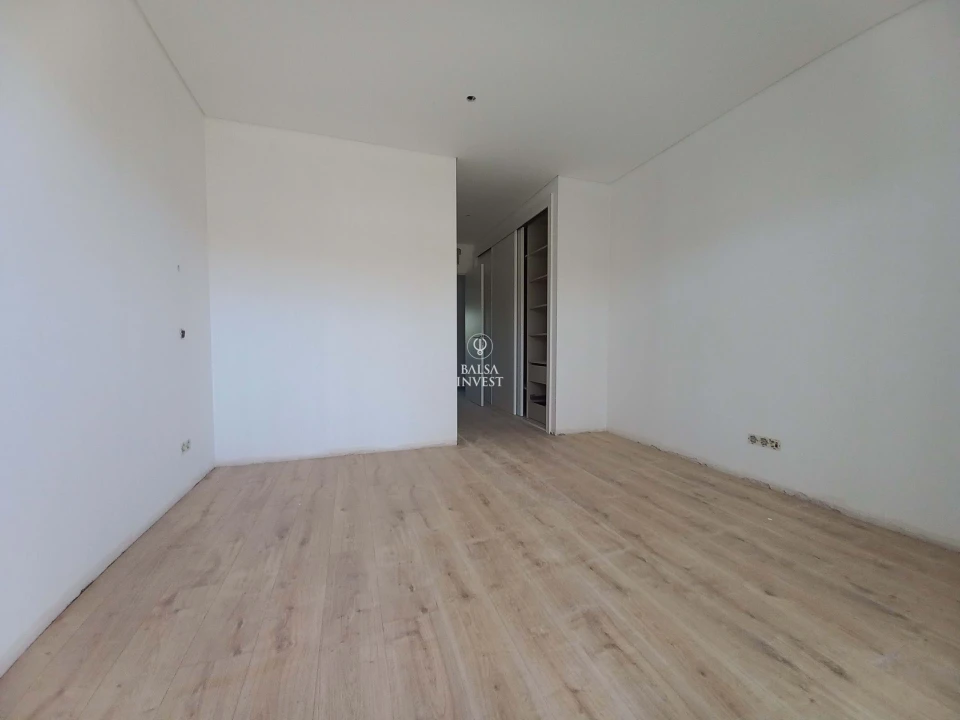 Apartamento T4 para Venda em Tavira (Santa Maria e Santiago) Foto 10