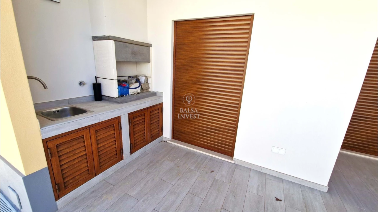 Moradia T3 para Venda em Loule (São Clemente) Foto 12