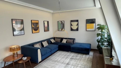 Apartamento T4 para Venda em Santa Maria Maior
