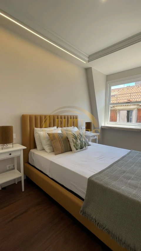 Apartamento T4 para Venda em Santa Maria Maior