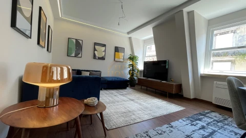 Apartamento T4 para Venda em Santa Maria Maior