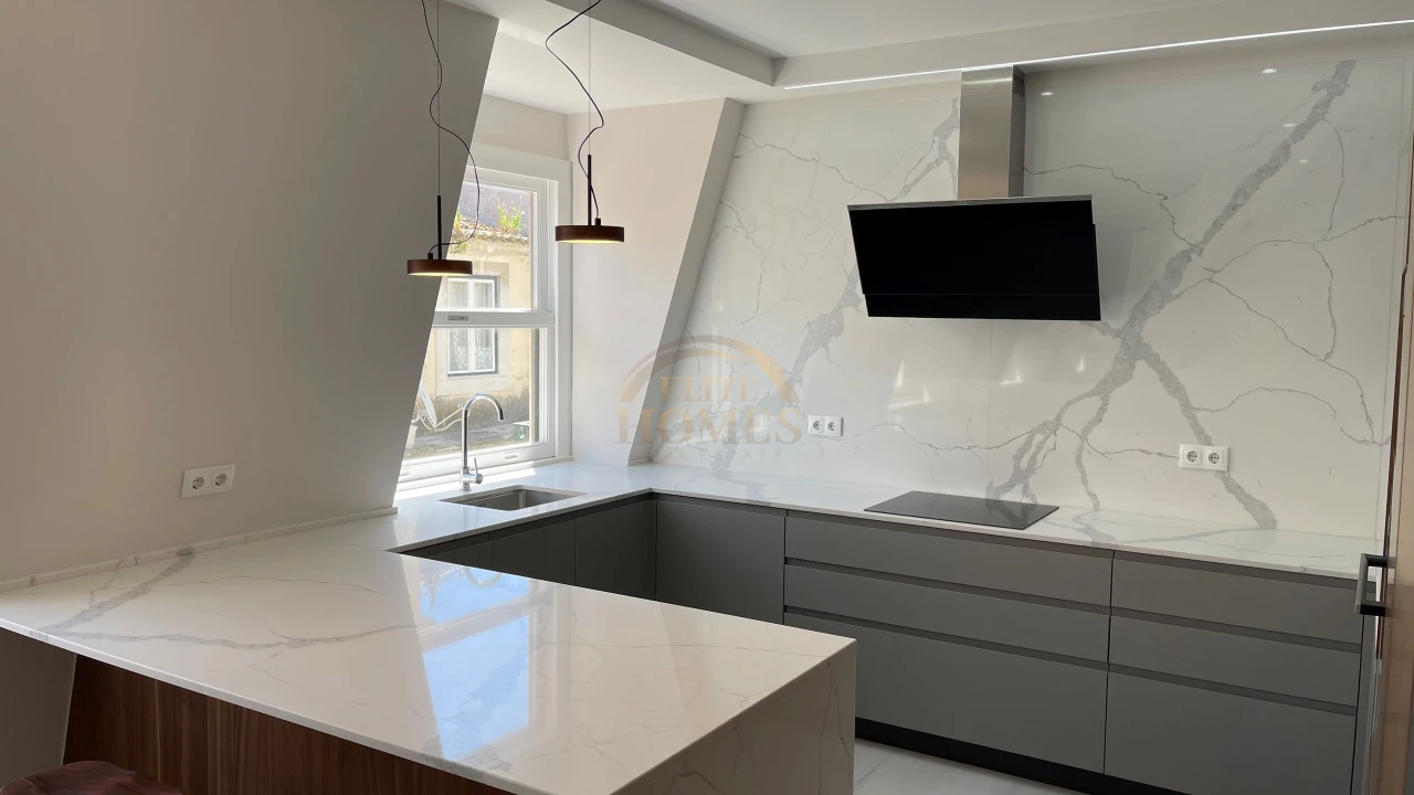 Apartamento T4 para Venda em Santa Maria Maior Foto 7