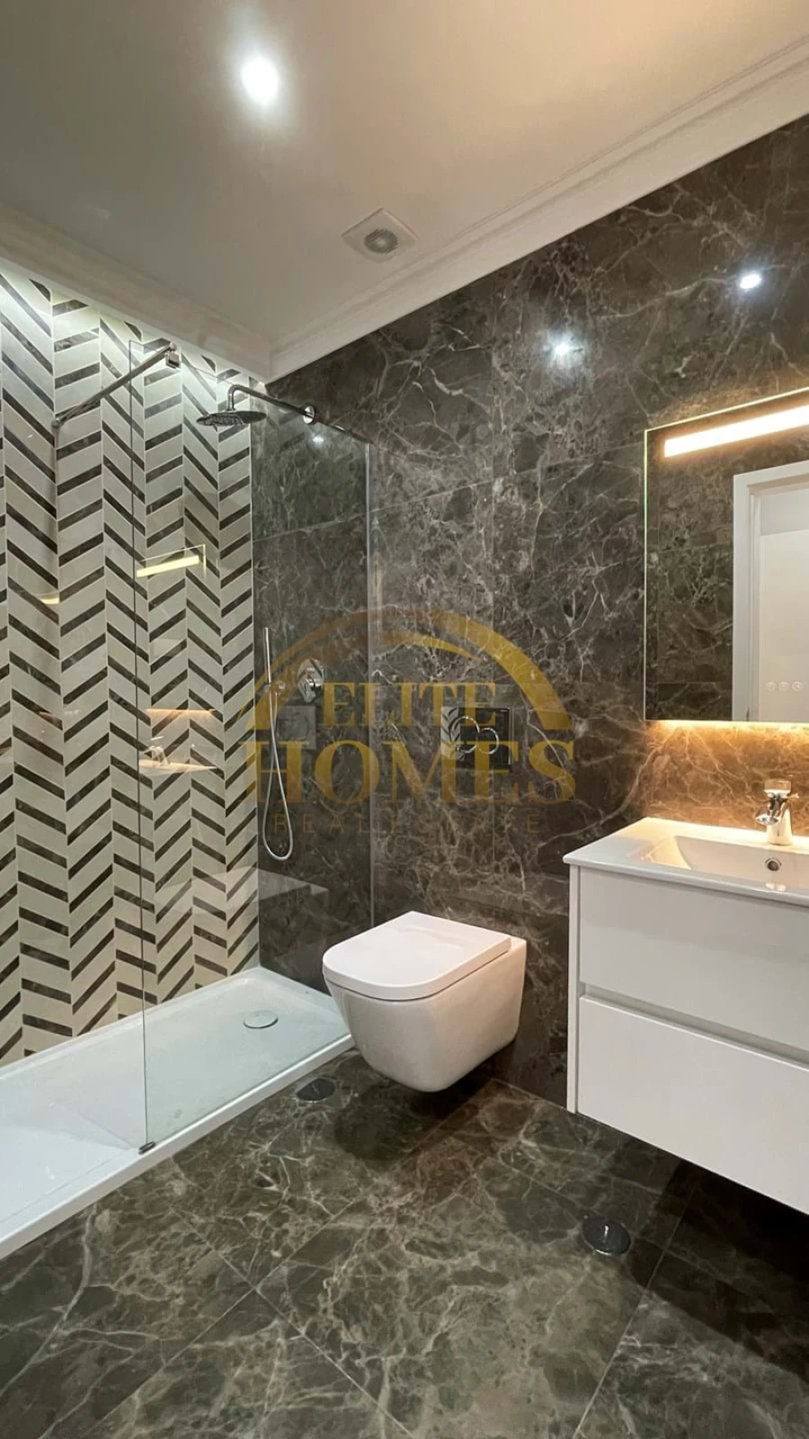 Apartamento T4 para Venda em Santa Maria Maior Foto 34