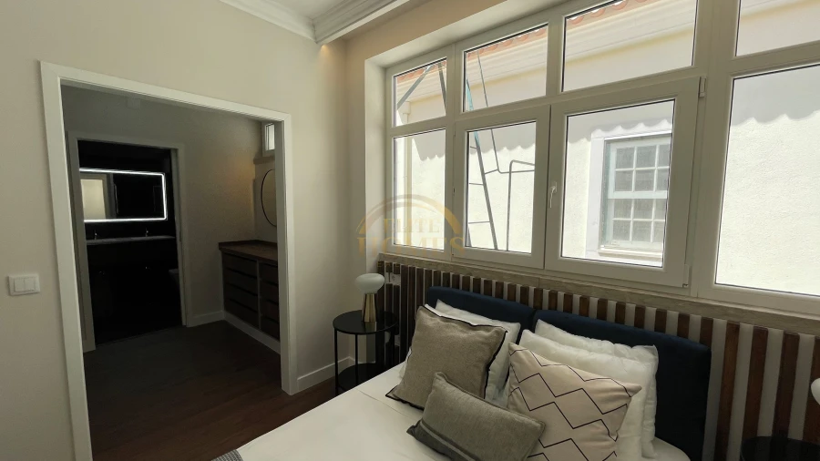 Apartamento T4 para Venda em Santa Maria Maior Foto 14