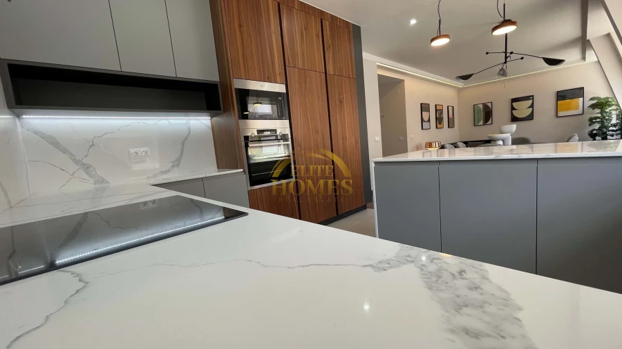 Apartamento T4 para Venda em Santa Maria Maior Foto 10