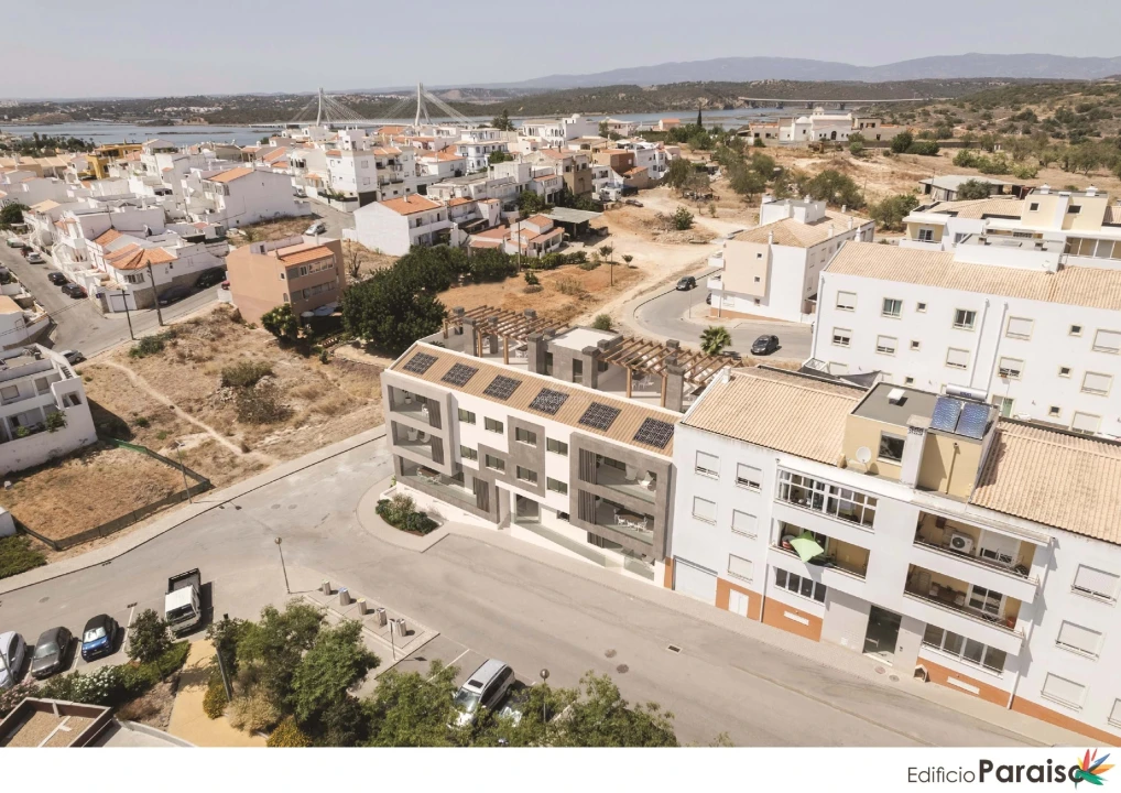 Apartamento T3 para Venda em Estômbar e Parchal Foto 2
