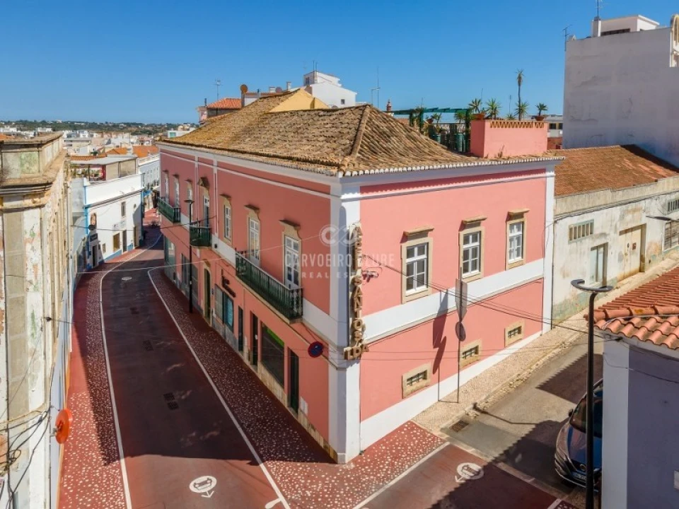 Moradia T4 para Venda em Lagoa e Carvoeiro Foto 1