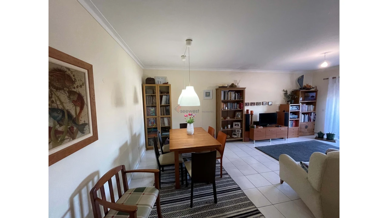 Apartamento T3 para Venda em Portimão Foto 7