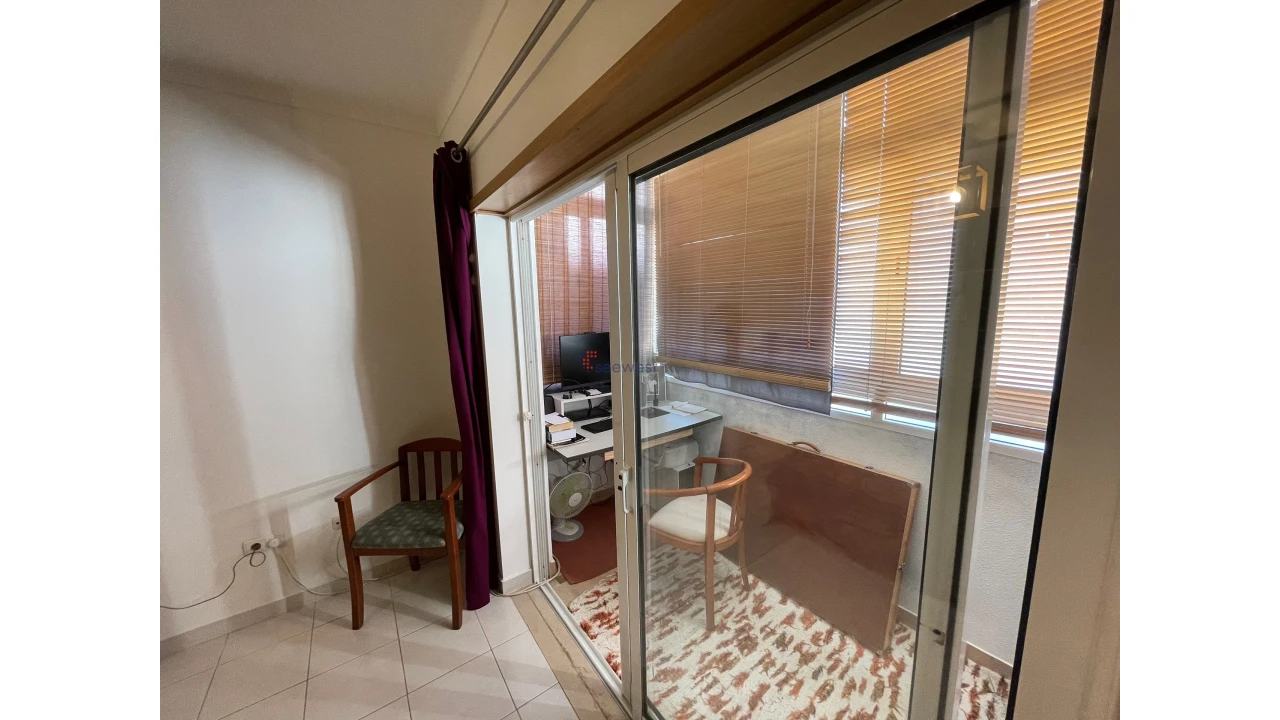 Apartamento T3 para Venda em Portimão Foto 18