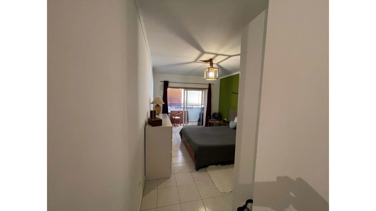 Apartamento T3 para Venda em Portimão Foto 16