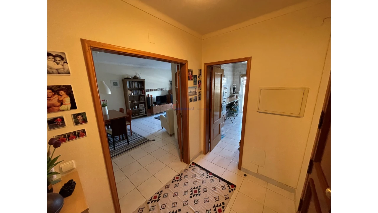 Apartamento T3 para Venda em Portimão Foto 22