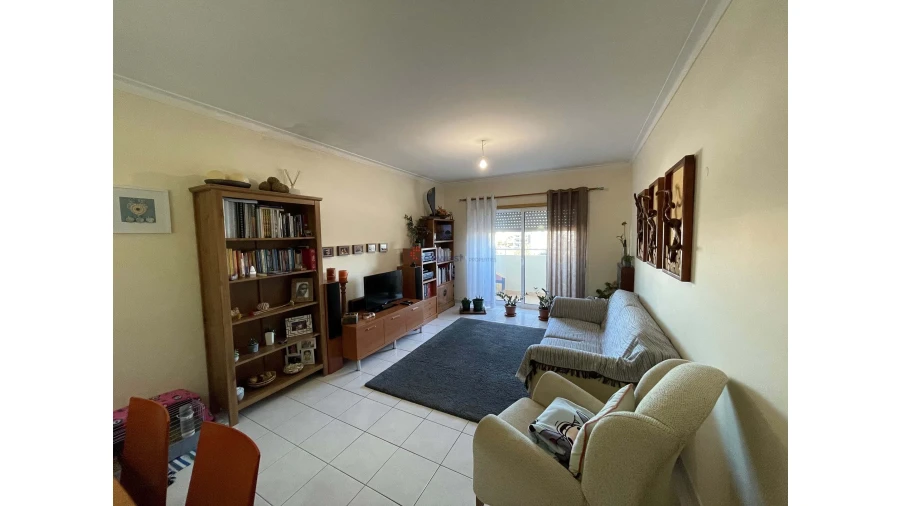 Apartamento T3 para Venda em Portimão Foto 5