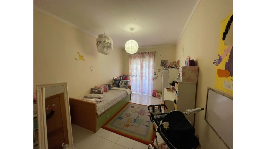Apartamento T3 para Venda em Portimão Foto 12