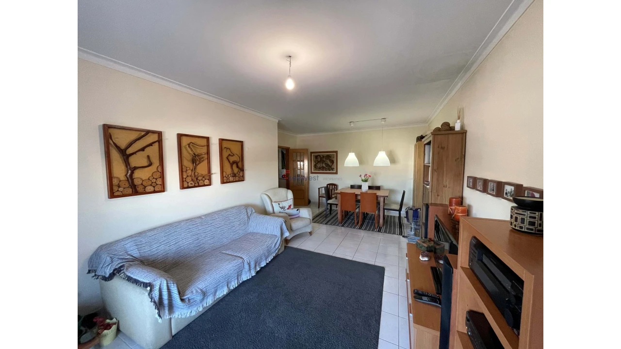 Apartamento T3 para Venda em Portimão Foto 3