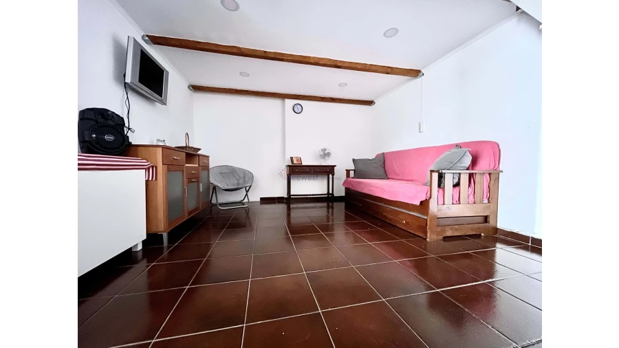 Garagem para Venda em Lagos (São Sebastião e Santa Maria) Foto 11