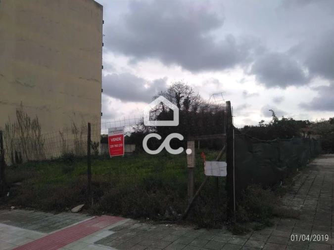 Terreno para Venda em Alfena Foto 2