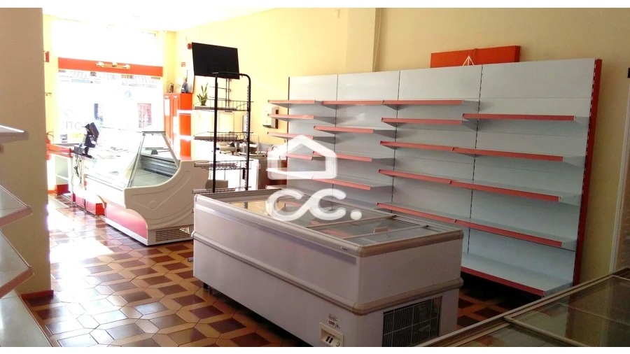 Negócio para Venda em Alfena Foto 2