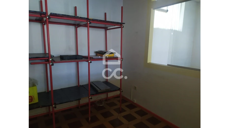 Negócio para Venda em Alfena Foto 23