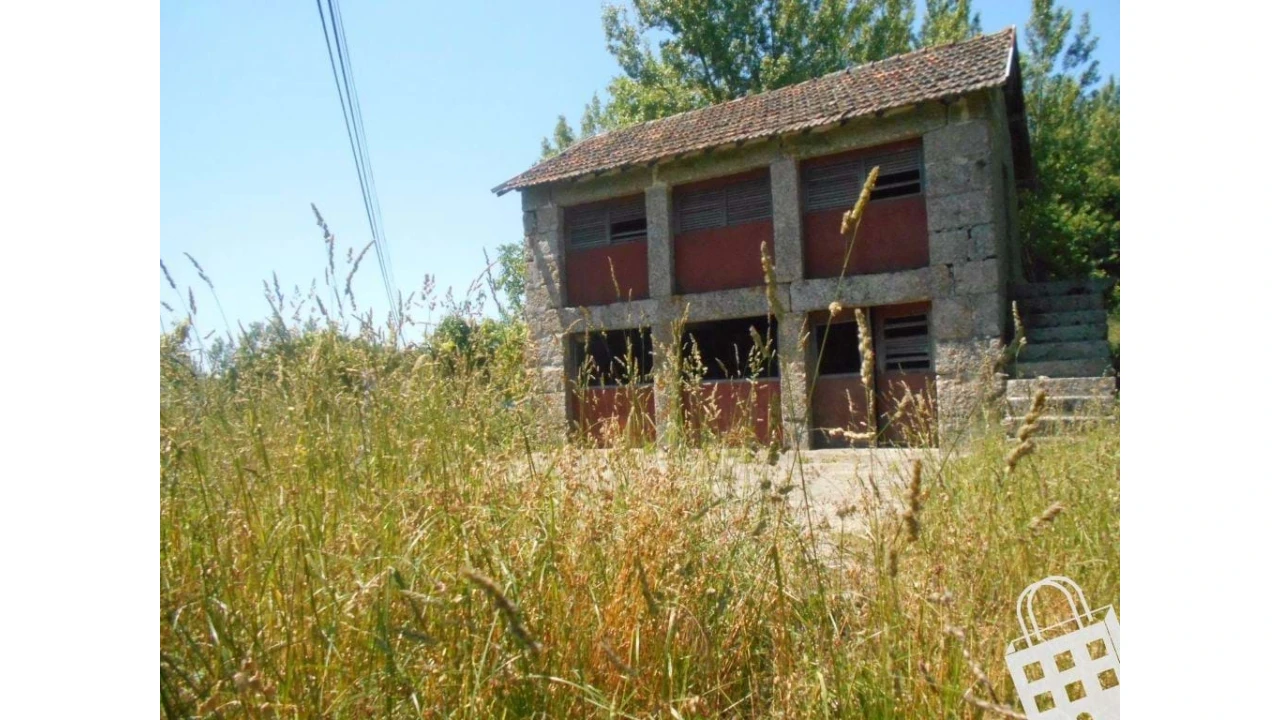 Terreno para Venda em Abação e Gémeos Foto 1