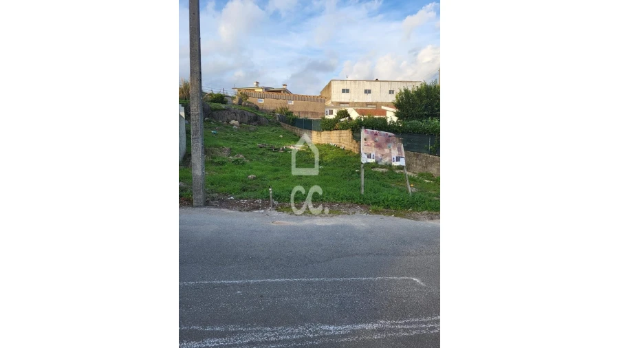 Terreno para Venda em Gondar Foto 4