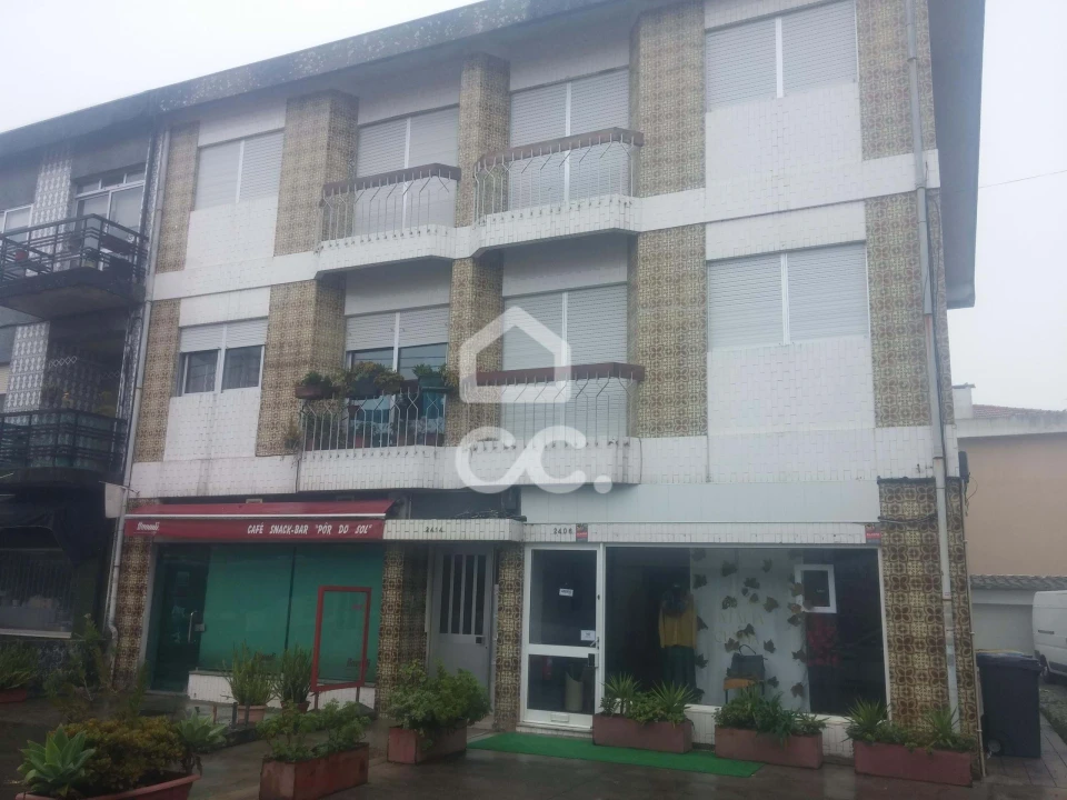 Negócio para Venda em Aguas Santas Foto 3