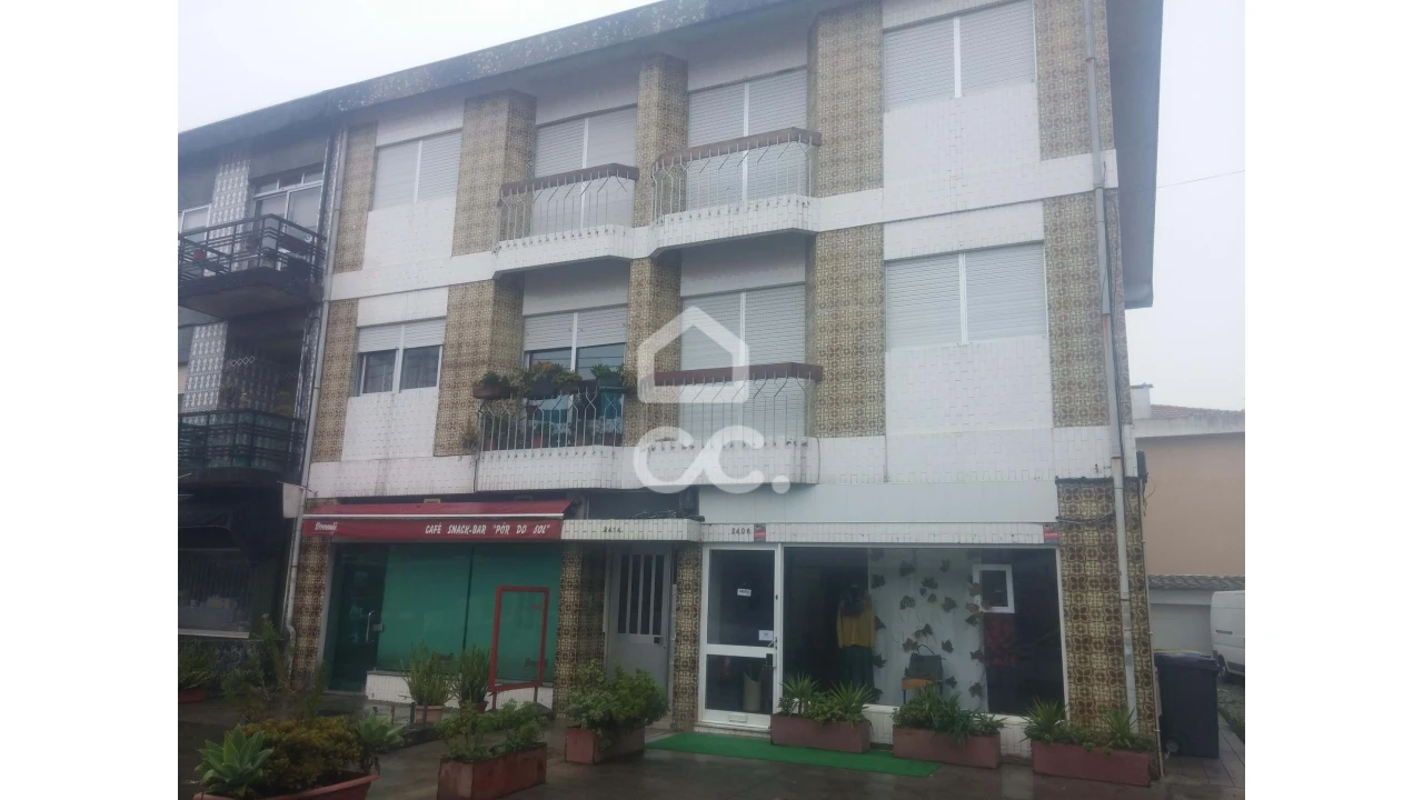 Negócio para Venda em Aguas Santas Foto 2