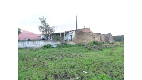 Terreno para Venda em Lagos (São Sebastião e Santa Maria)
