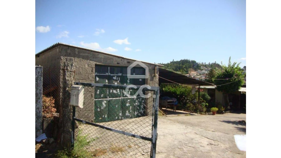 Moradia T2 para Venda em Selho (São Jorge) Foto 6