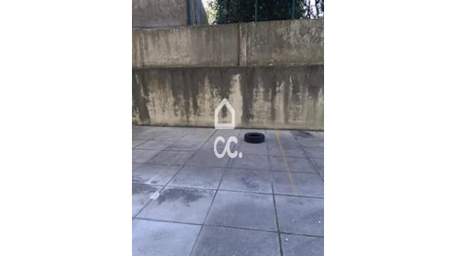 Garagem para Venda em Aguas Santas Foto 4